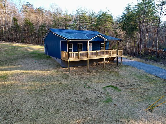 5th image of 769 Pine Tree Rd