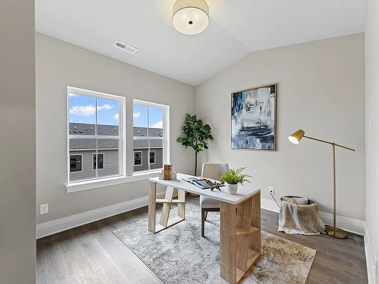 Noble Townhomes — Photo 15