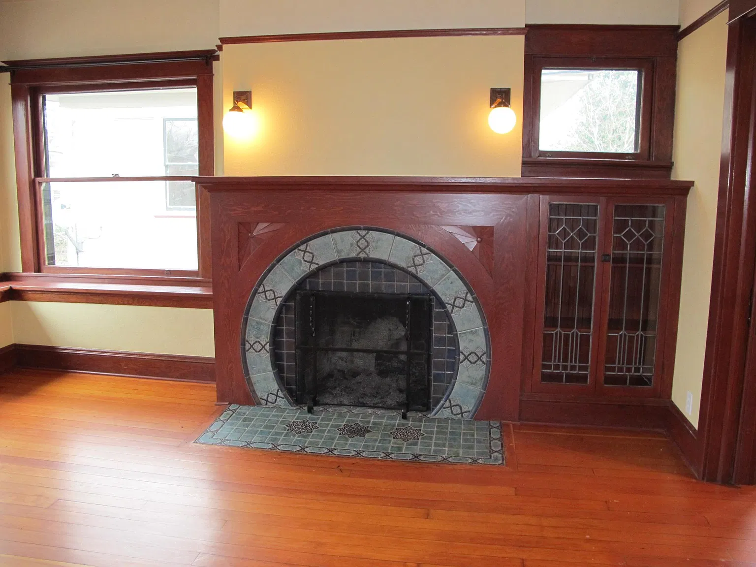 2 bed, 1330 sqft, $2,395 — Photo 3