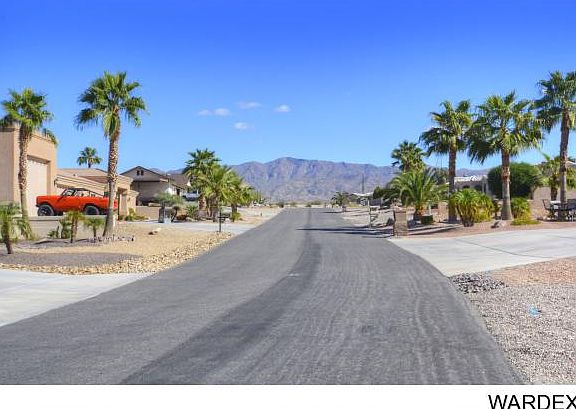 2nd image of 2890 Corral Dr