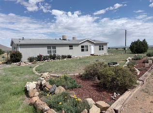 26 La Hinca Rd, Magdalena, NM 87825