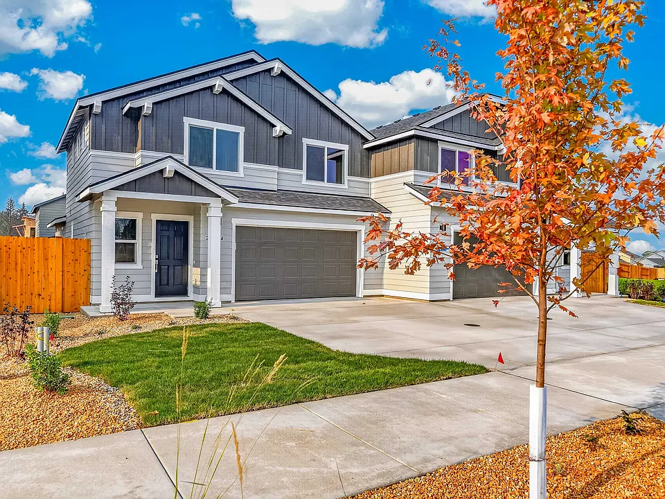 21444 Livingston Dr