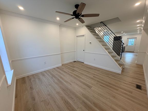 2nd image of 133 W Price St