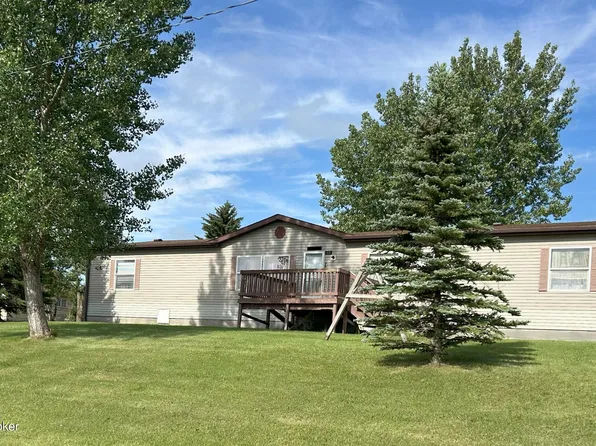 602 Pacific Ave, Mott, ND 58646