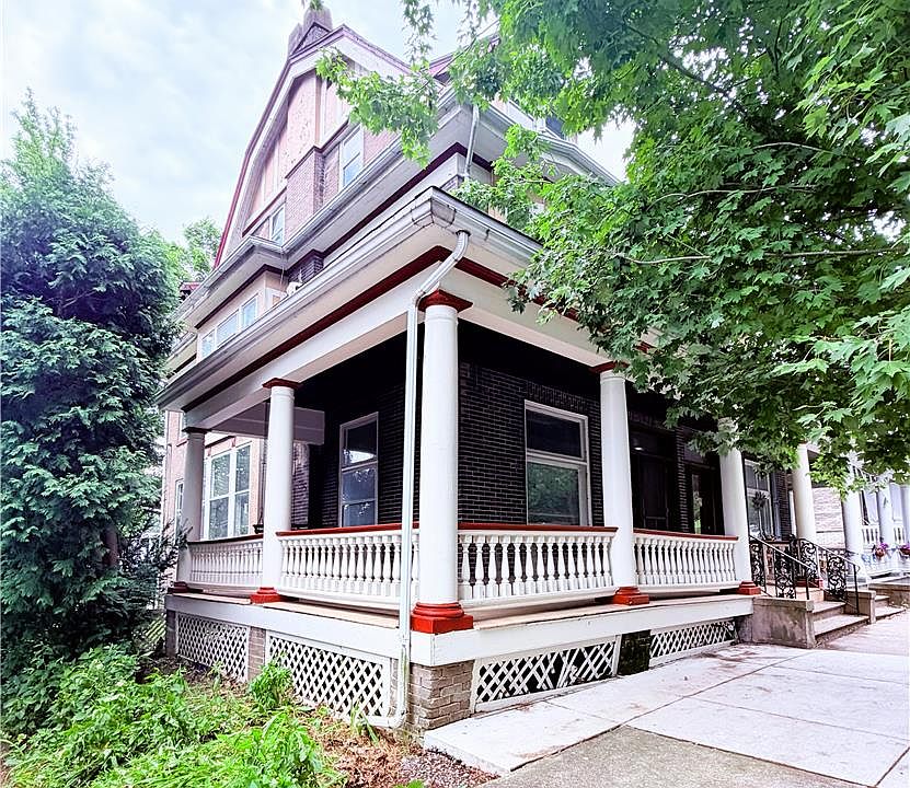 1st image of 526 Seneca St