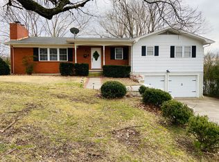 807 W South St, Neosho, MO 64850