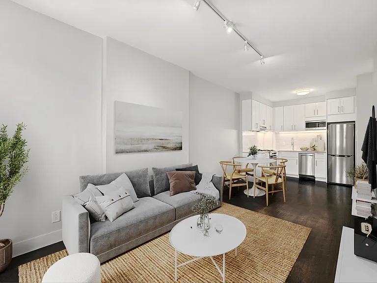 182 Columbus Ave #2FN — Photo 2