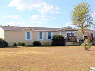 105 Indian Trl, Lockhart, TX 78644