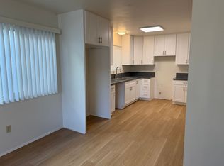 Valencia 4-Plex, Costa Mesa, CA 92626