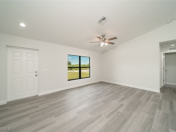 5th image of 2713 72nd St W