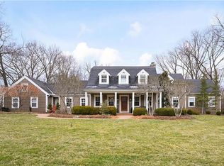 5632 Mission Rd, Fairway, KS 66205