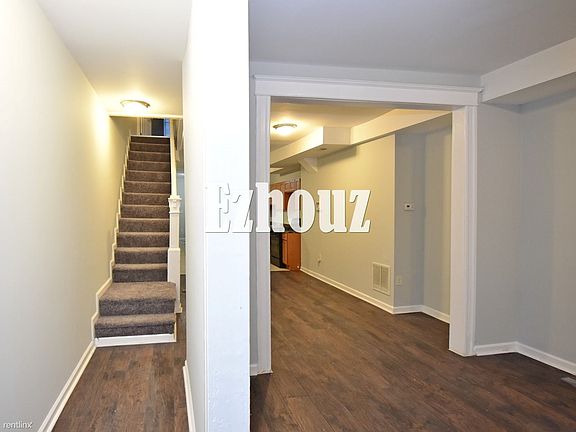 1623 e 30th st entry