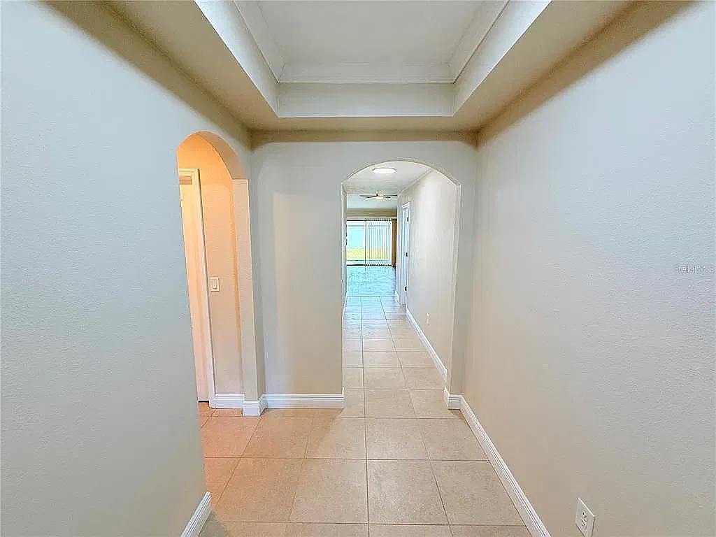 3 bed, 1536 sqft, $2,195 — Photo 3