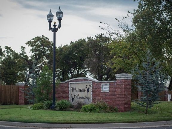 Neighborhood entrance