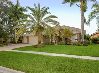 8203 Wilshire Lakes Blvd, Naples, FL 34109