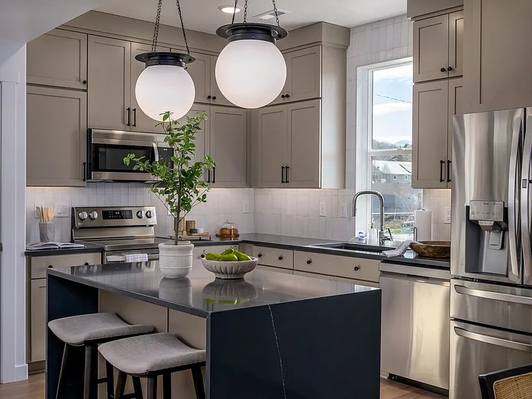 Azure Townhomes Phase I — Photo 19