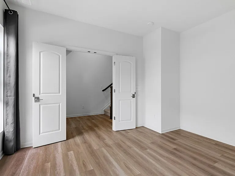 14565 Pomona Ln — Photo 5