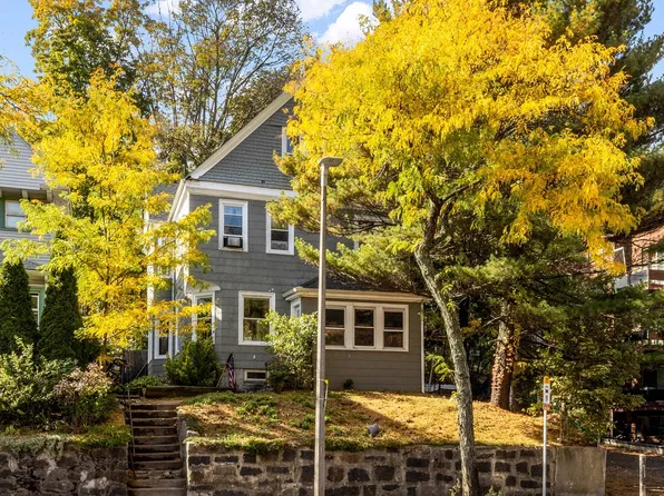 537 Talbot Ave, Dorchester, MA 02124