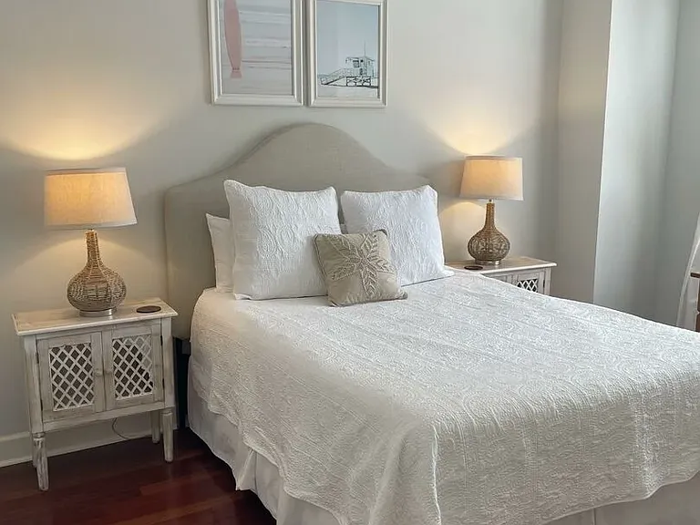 204 Michigan Ave #11 — Photo 24