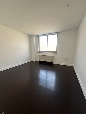 Rented by Corcoran | media 8