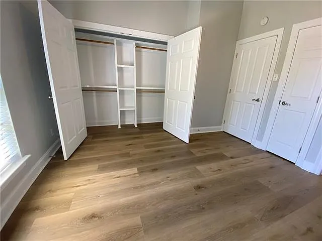 335 Deckbar Ave #B — Photo 17