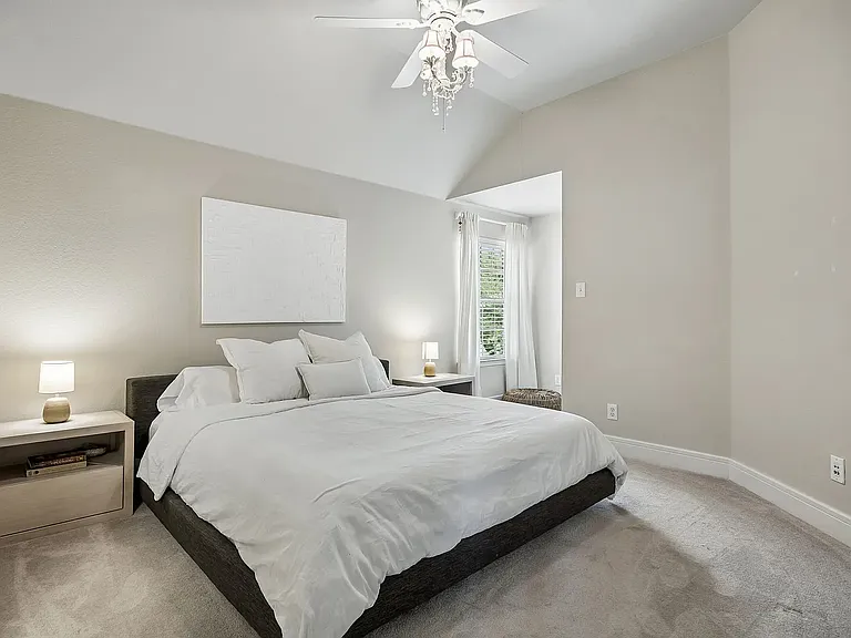 9004 Cypress Creek Rd — Photo 30