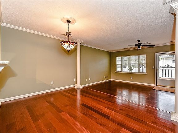 4th image of 4235 Melrose Club Dr