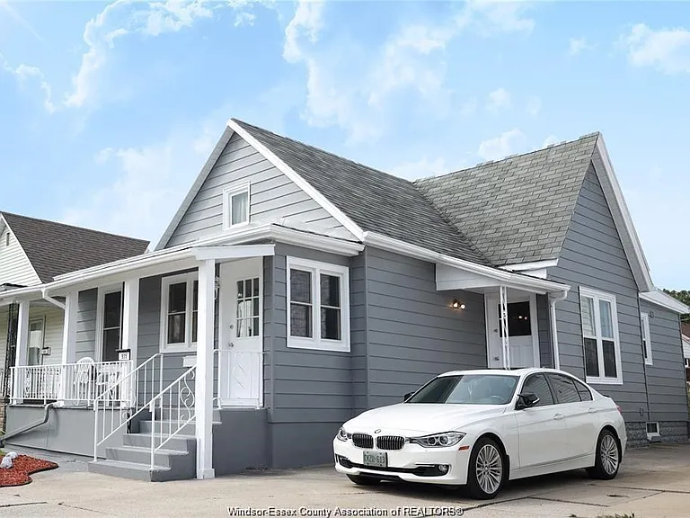 935 Langlois Ave #LOWER — Photo 4