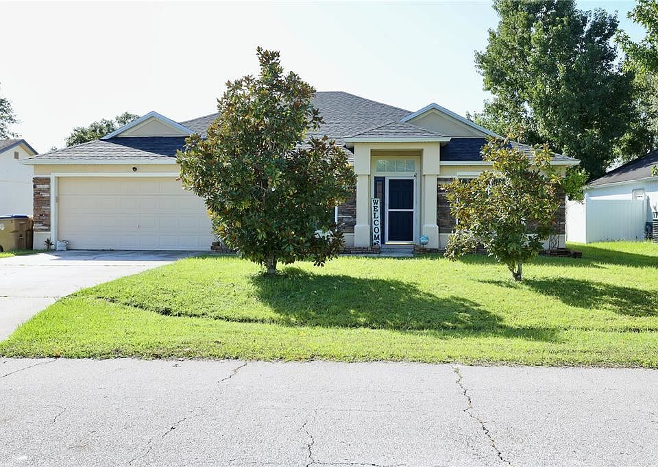 1st image of 527 Carlsbad Dr