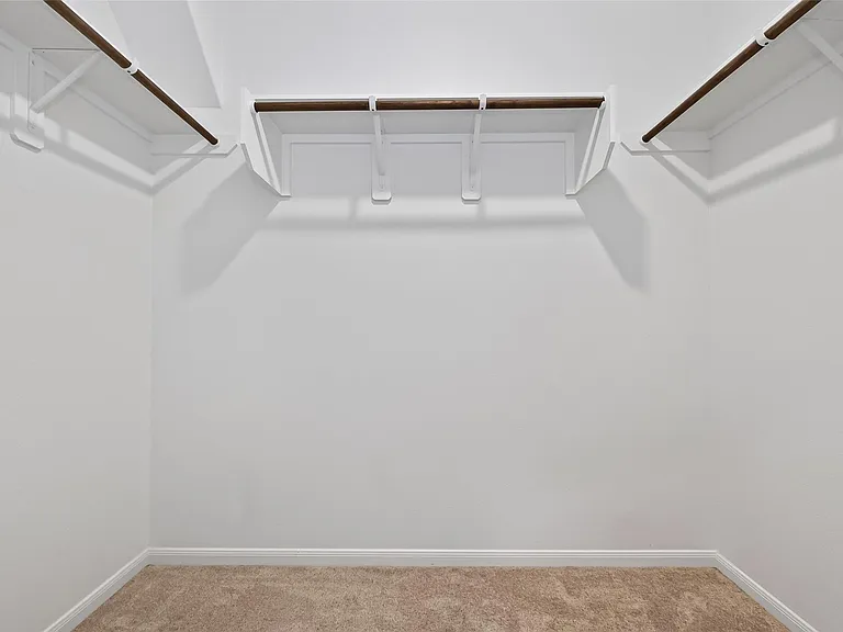 8111 Star Terrace Dr — Photo 36