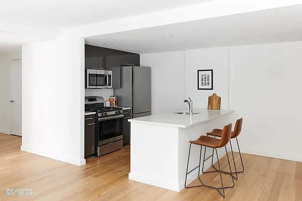 Rented by Citi Habitats | media 27