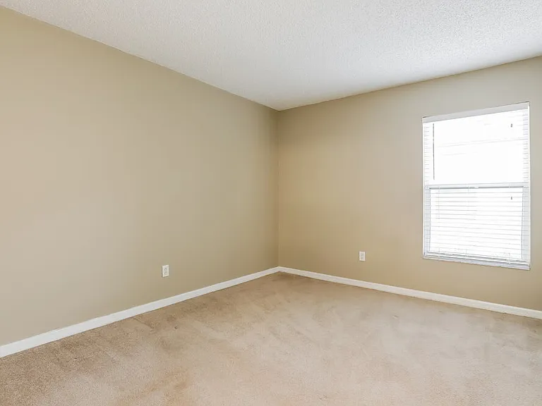 10461 Hallmark Blvd — Photo 13