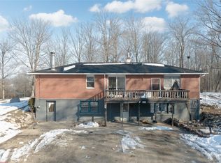 1229 Eaton Fort Nesbit Rd, New Paris, OH 45347