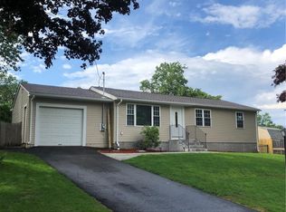 63 Rodney Rd, Warwick, RI 02889