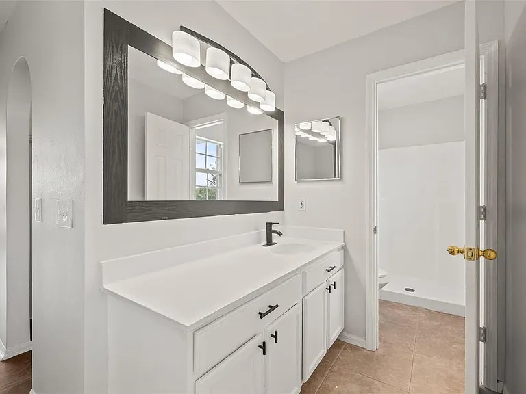 6322 Gondola Dr — Photo 17
