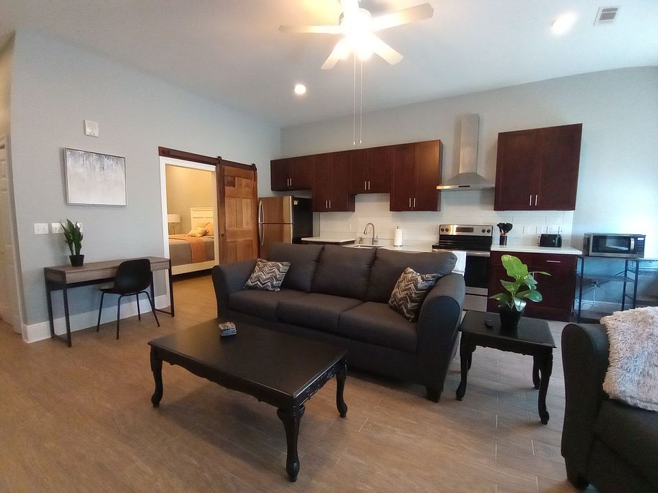 1st image of 4525 Freret St Unit 208