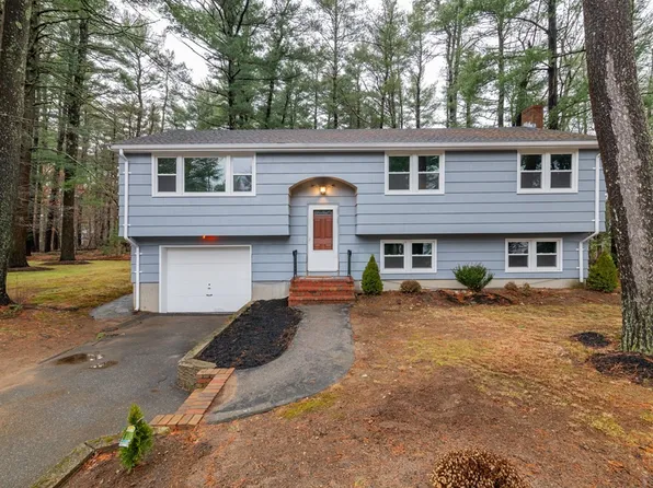 68 Gilbert Dr, Stoughton, MA 02072