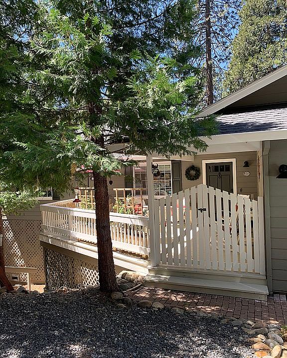 1st image of 23556 Ontario Dr