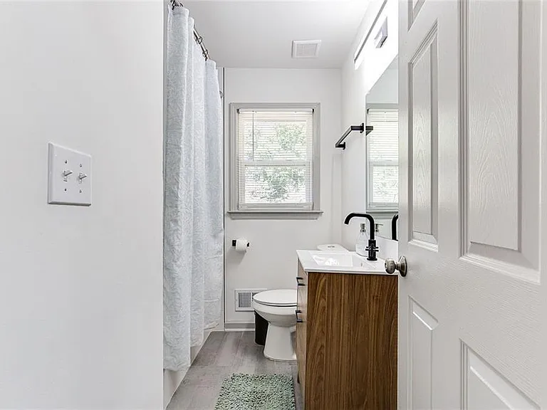 1300 Wichita Dr SW — Photo 9