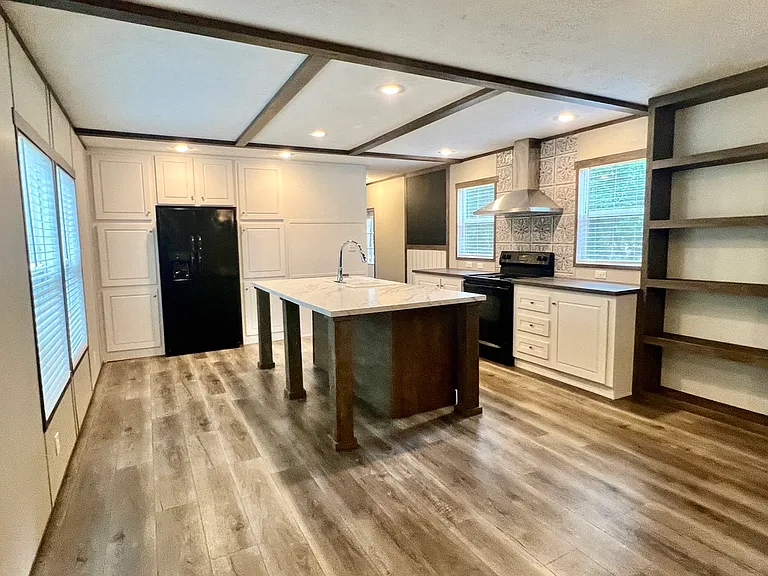 1034 Highway 174 — Photo 11