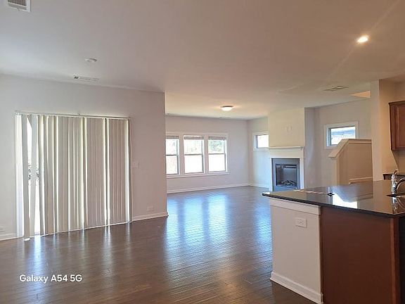 3rd image of 3505 Morgan Rd