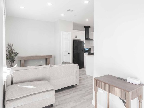 2101 Reinke Rd Townhome 5103