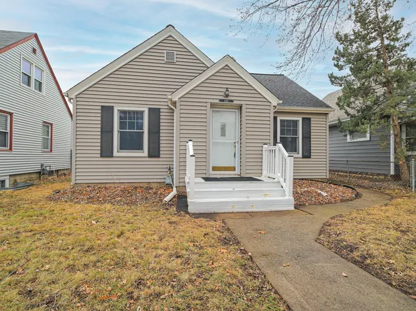 426 16th Ave N, South Saint Paul, MN 55075