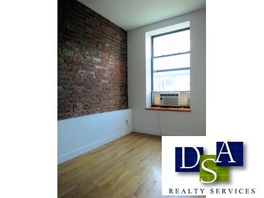 Rented by DSA Realty | media 42