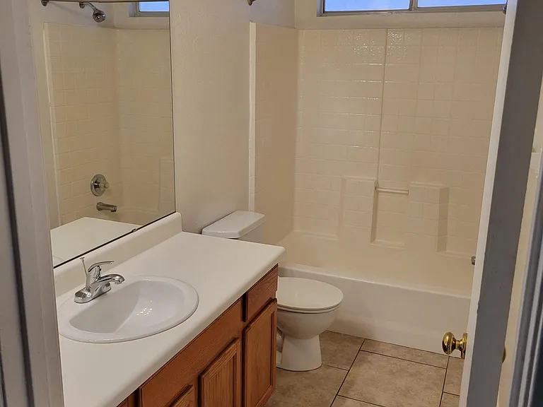4953 W Oraibi Dr — Photo 13