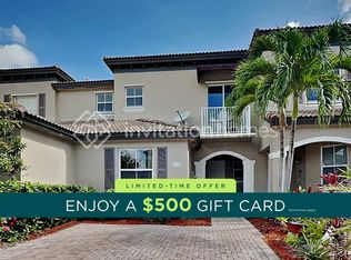 15305 SW 88th Ter, Miami, FL 33196