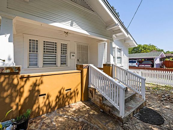3rd image of 428 Bosley Street