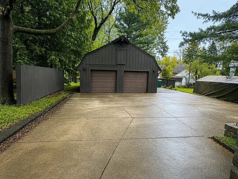 2093 Newcome St — Photo 19