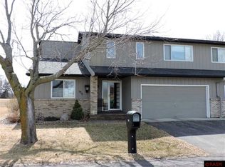 137 Terrace Vw E, Mankato, MN 56001