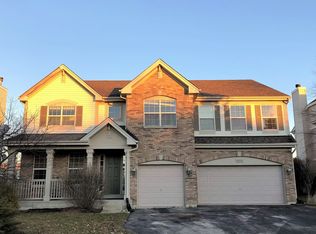 10512 Hunter Trl, Huntley, IL 60142